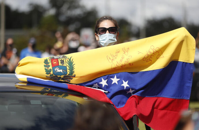 Undocumented Venezuelans Given Protected Status In United States – NPR Illinois
