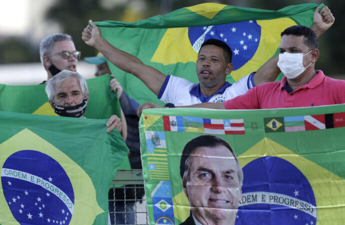 Brazil: Military Chiefs Replaced Amid Major Reshuffle Of Bolsonaro Government – NPR Illinois