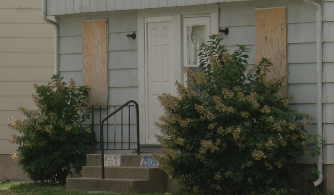 Illinois Senate approves plan to help local governments address vacant properties – WSIL TV