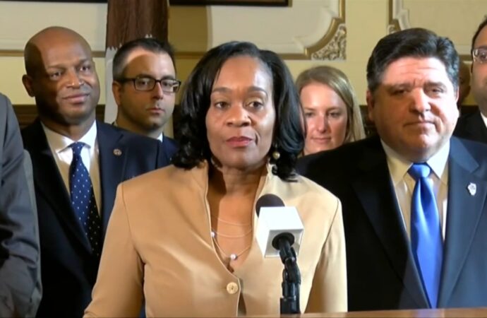 Illinois State Senator Kimberly Lightford accused of taking trips from Loretto Hospital on West Side Chicago – WLS-TV