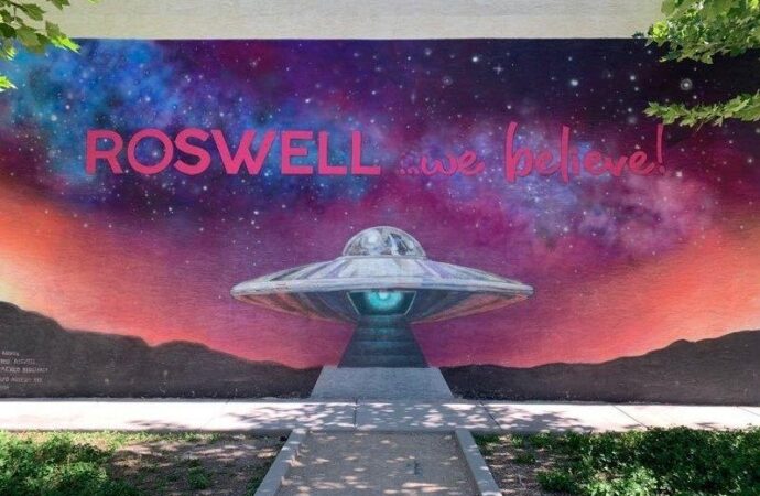 The Truth Is (Still) Out There In ‘UFO Capital’ Roswell, New Mexico – NPR Illinois