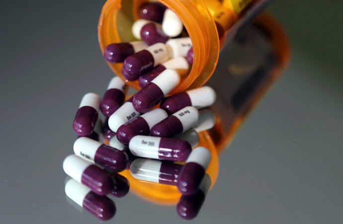 Democrats still seek balance to keep drug prices down – Illinoisnewstoday.com