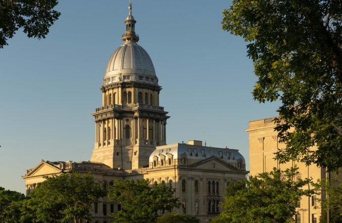 Bad policy could be slowing Illinois’ employment recovery – Crain’s Chicago Business